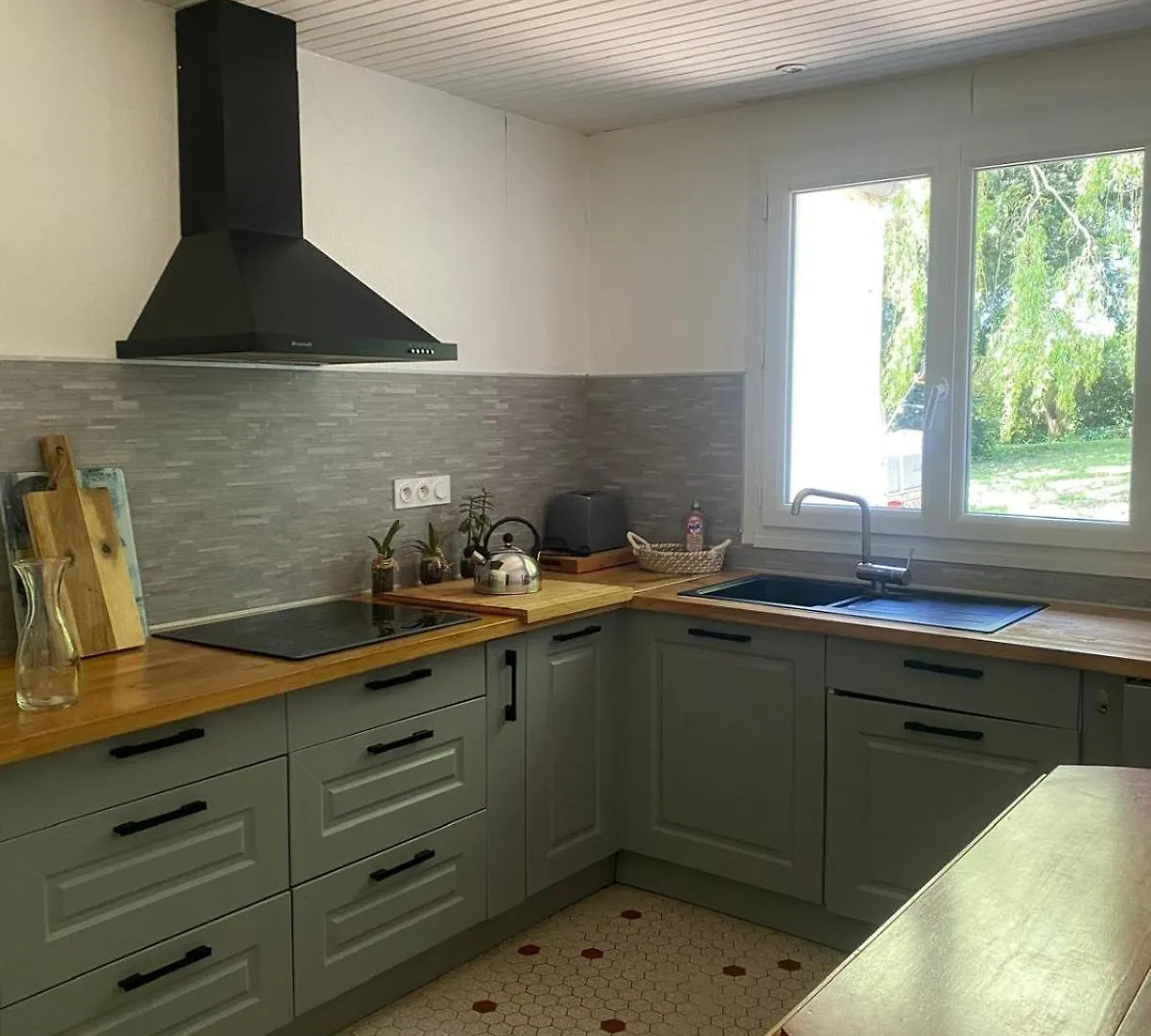 Holiday home Charme, Calme Et Authenticite Cote Des Legendes Villa Plouider