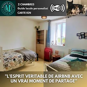  Séjour chez l'habitant Manoir De Kerozet - - 3 Chiens